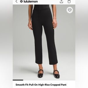 LULULEMON Smooth Fit Pull-On High-Rise Cropped Pant